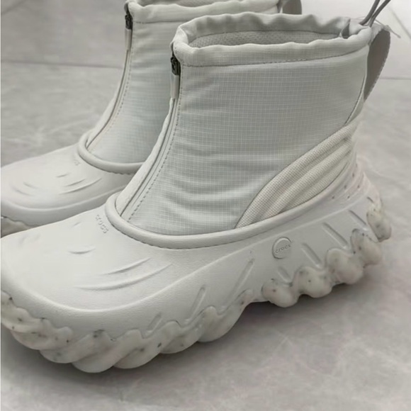 CROCS Unisex Echo Shield White Textured Footwear NWOT - Picture 6 of 6